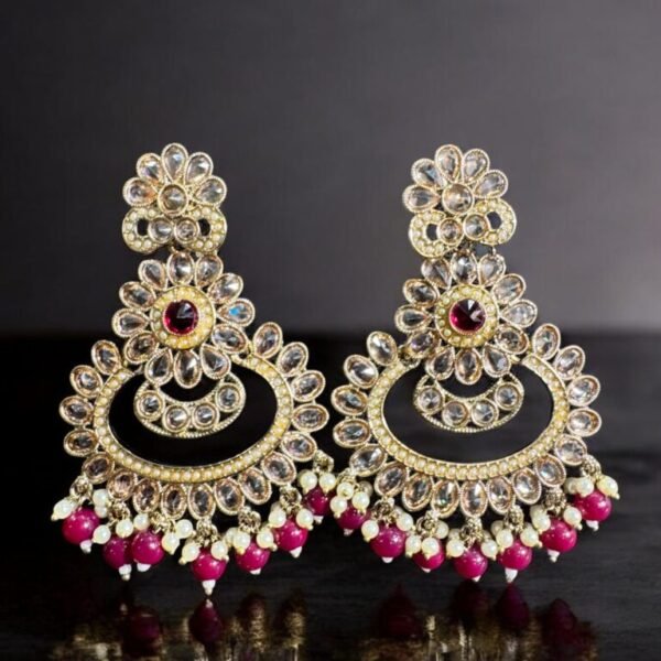 Modern tradition vibrant earrings