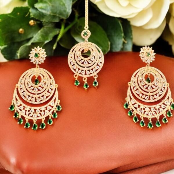 Elegant Maang Tikka and Earring Set - Add a touch of sparkle to your special day