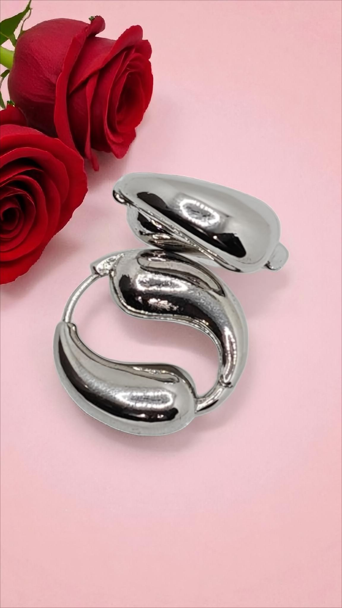 Fluid Arc Sculptural Hoop Earrings