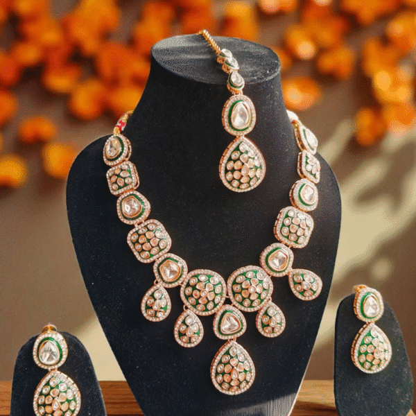 Traditional 4 Piece Kundan & Polki Set